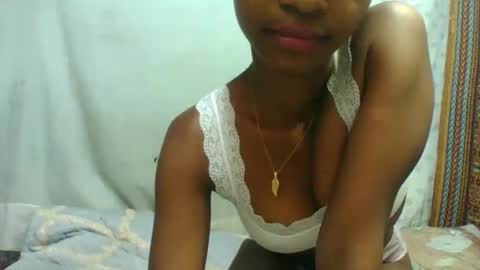 Snapshot of crush069 chatting on December 17, 7:03 am crush069 online show from December 17, 7:03 am