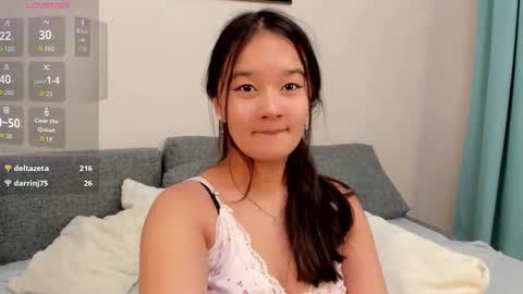 crushbaandicute111 online show from October 10, 6:18 pm