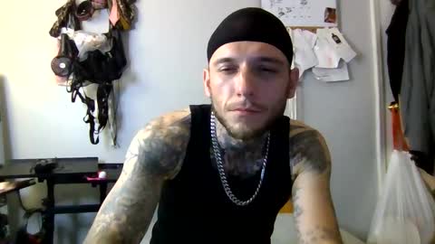 cruz815 online show from May 19, 2:18 am