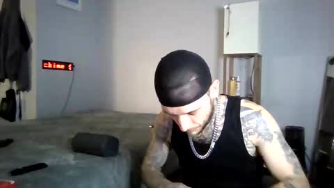 cruz815 online show from May 21, 2:40 am