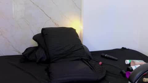 Cry online show from March 7, 1:24 am