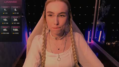crybambi online show from May 9, 7:57 am