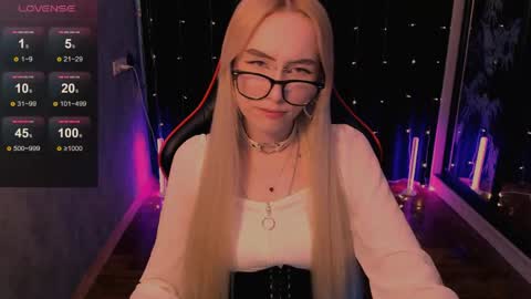 crybambi online show from May 19, 7:37 am