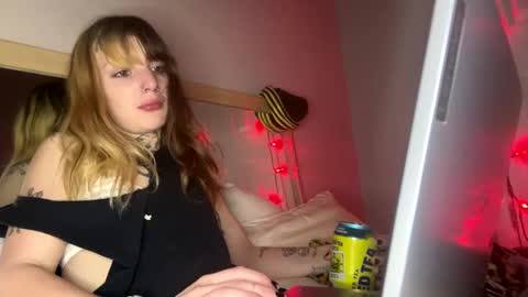 Snapshot of crylei chatting on January 14, 1:06 pm kybaby online show from January 14, 1:06 pm