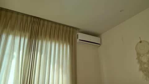 Lin inst lingoodyy online show from January 19, 7:01 am