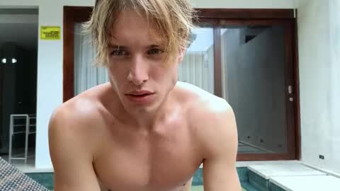 Lin inst lingoodyy online show from February 9, 4:16 am