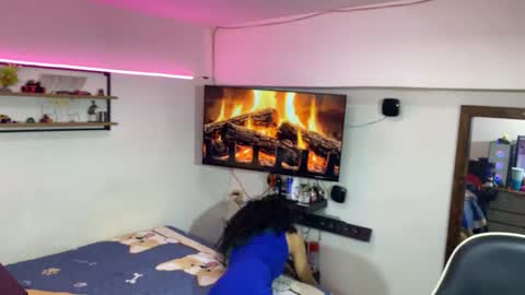 Snapshot of crystal5358 chatting on February 8, 9:45 am crystal5358 online show from February 8, 9:45 am