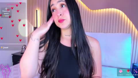 Snapshot of crystal_star16 chatting on February 27, 6:41 pm Chris online show from February 27, 6:41 pm