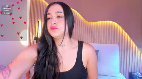 Snapshot of crystal_star16 chatting on March 2, 10:38 pm Chris online show from March 2, 10:38 pm