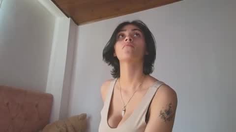 Crystal Blaze online show from October 2, 3:52 pm