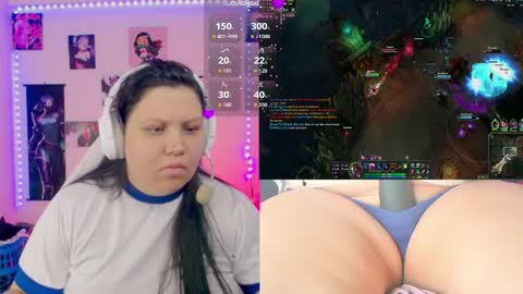 Snapshot of crystal_velvet01 chatting on March 28, 11:48 pm crystal online show from March 28, 11:48 pm