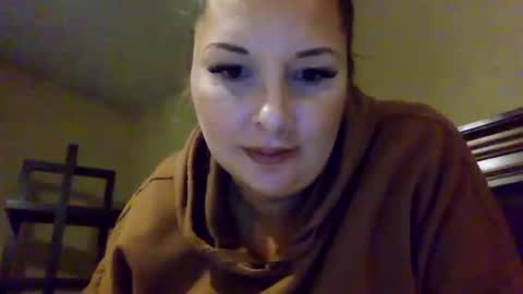 Snapshot of crystalbarbie214 chatting on November 10, 11:26 pm crystalbarbie214 online show from November 10, 11:26 pm