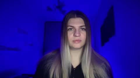 crystalblush01 online show from April 2, 4:26 pm