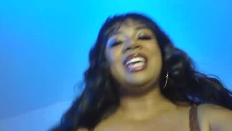 crystalcleo online show from February 11, 2:27 am