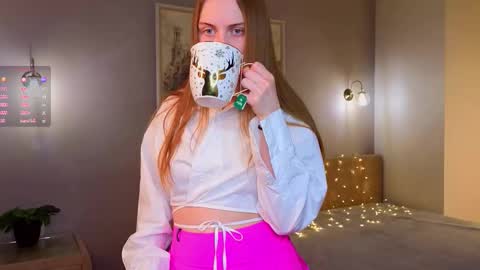 Diva online show from March 29, 1:22 pm