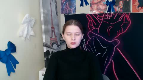 Stella online show from February 17, 1:07 pm