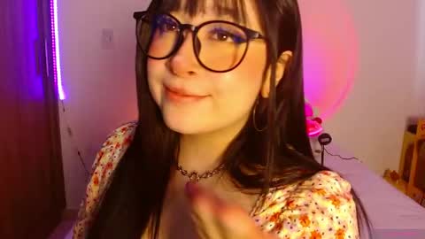 Olivia  online show from April 29, 12:09 pm