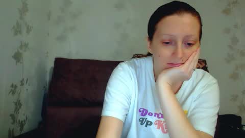 Snapshot of crystallangel chatting on January 10, 4:20 pm CrystallAngel online show from January 10, 4:20 pm