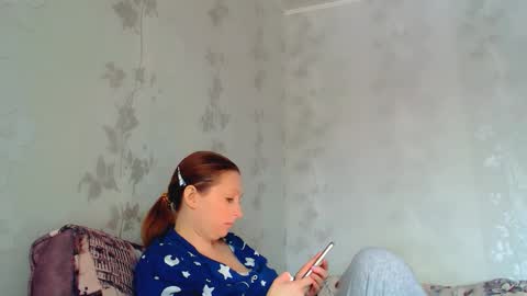 Snapshot of crystallangel chatting on February 5, 11:26 am CrystallAngel online show from February 5, 11:26 am