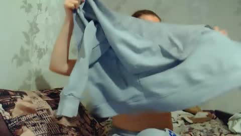 Snapshot of crystallangel chatting on February 10, 5:39 pm CrystallAngel online show from February 10, 5:39 pm