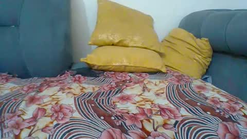 crystallgem online show from February 18, 9:05 am