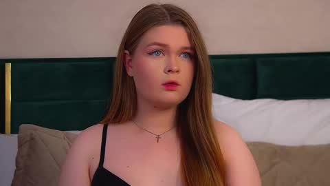 Crystal online show from November 3, 6:09 pm