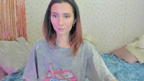 Snapshot of crystalnut chatting on January 26, 3:06 am Maria online show from January 26, 3:06 am