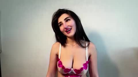 Diana online show from June 17, 1:12 pm