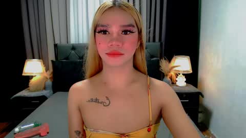 bea takashi  online show from May 6, 9:47 am