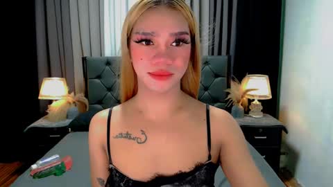bea takashi  online show from May 18, 9:15 am