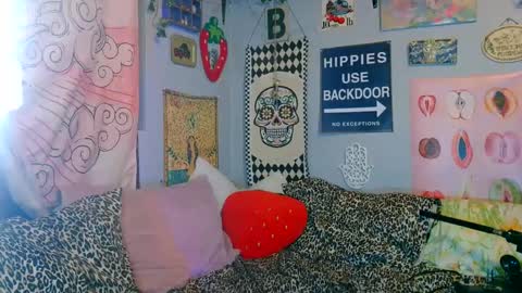     online show from October 4, 1:58 am