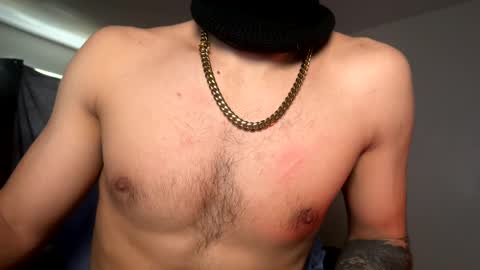 Snapshot of cubanodaddy chatting on January 12, 5:22 pm cubanodaddy online show from January 12, 5:22 pm