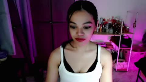 Snapshot of cuddlepunk_bubble chatting on June 19, 6:07 am cuddlepunk_bubble online show from June 19, 6:07 am