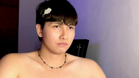 Snapshot of cuddly_and_jinx chatting on March 31, 6:58 am cuddly_and_jinx online show from March 31, 6:58 am