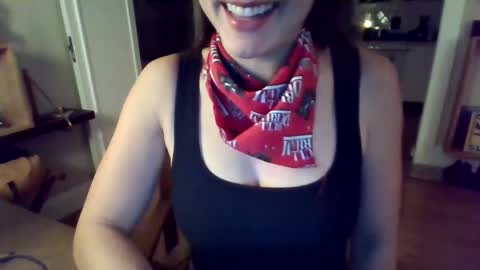 Snapshot of cukqueen436282 chatting on December 9, 6:34 am cukqueen436282 online show from December 9, 6:34 am