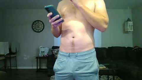 Lloyd Wallace online show from October 25, 10:26 pm