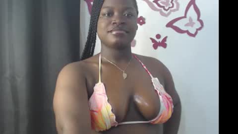 Coco sweet online show from March 26, 2:17 am