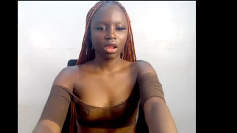 Snapshot of cum_ebony_xsecret chatting on June 10, 7:07 am sophie online show from June 10, 7:07 am