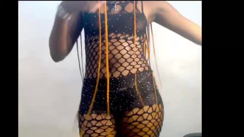 Snapshot of cum_ebony_xsecret chatting on June 12, 7:29 am sophie online show from June 12, 7:29 am