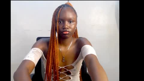 Snapshot of cum_ebony_xsecret chatting on June 20, 7:11 am sophie online show from June 20, 7:11 am