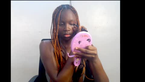 Snapshot of cum_ebony_xsecret chatting on June 24, 6:45 am sophie online show from June 24, 6:45 am