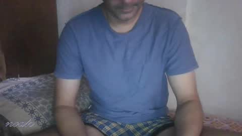 Snapshot of cum_l chatting on April 12, 7:24 am Noha online show from April 12, 7:24 am
