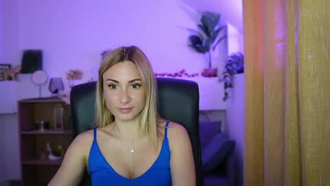 Cum with sarah online show from June 9, 1:23 pm