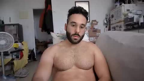 Snapshot of cuman15 chatting on December 3, 6:32 am Cuman online show from December 3, 6:32 am