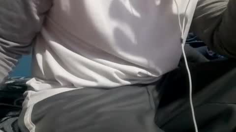 Snapshot of cumbian_chero chatting on March 29, 8:25 am cumbian_chero online show from March 29, 8:25 am