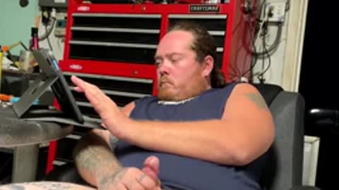 cumdaddyy92 online show from April 24, 4:59 am