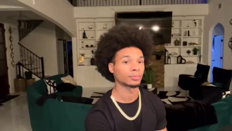 Snapshot of cumhere999 chatting on February 2, 4:33 am G BABY online show from February 2, 4:33 am