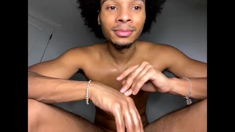 Snapshot of cumhere999 chatting on February 5, 7:57 am G BABY online show from February 5, 7:57 am