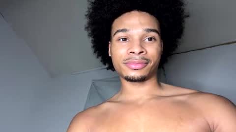 Snapshot of cumhere999 chatting on April 1, 2:56 am G BABY online show from April 1, 2:56 am