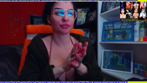 Snapshot of cuminmenowbby chatting on February 25, 5:44 pm cuminmenowbby online show from February 25, 5:44 pm